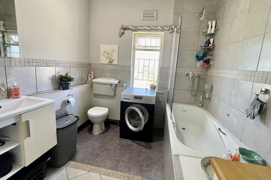 3 Bedroom Property for Sale in Parow Valley Western Cape